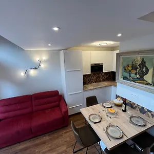  Appartement F2 Renove